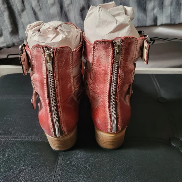 Freebird Grace Booties - Picture 4 of 10